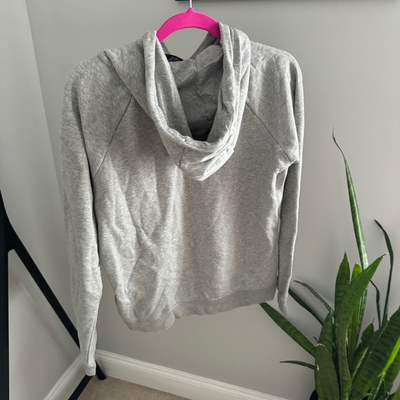 Nike Sportswear Essential Pullover Fleece Hoodie Heather Grey Medium - Picture 4 of 5